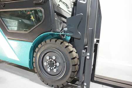 Diesel Forklifts 2023  Baoli Baoli KBD30 / KION neu Triplex Kabine Heizung (9)
