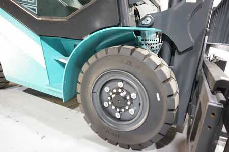 Diesel gaffeltruck 2023  Baoli Baoli KBD50  KION neu Triplex Kabine Heizung (8)