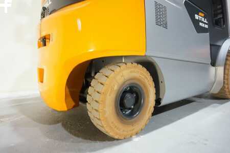 Elektrisk- 4 hjul 2023  Still RCE25 Triplex 3.+4. Ventil Kabine ZVG erst 4 Stunden (10)