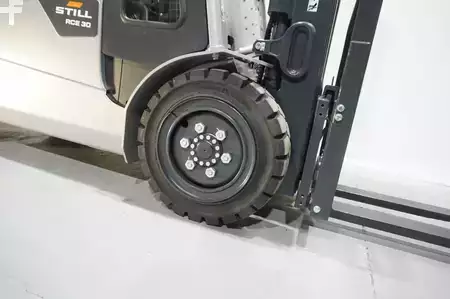 El truck - 4 hjulet 2023  Still RCE30 Triplex 3.+4. Ventil Kabine erst 14 Stunden (9)