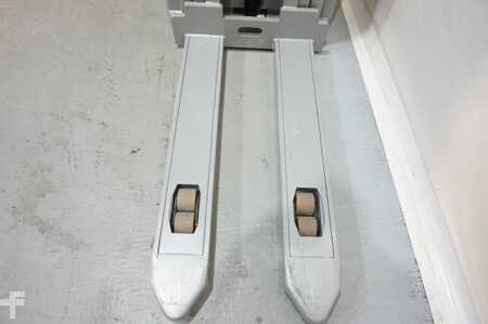 Gerbeurs 2025  Still ECV10 Einbauladegerät (5)