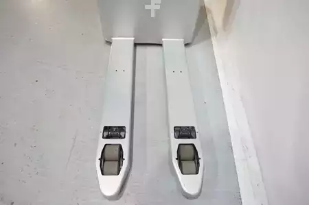 Transpaleta eléctrica 2014  Still ECU30 Gabel 1150mm (5)