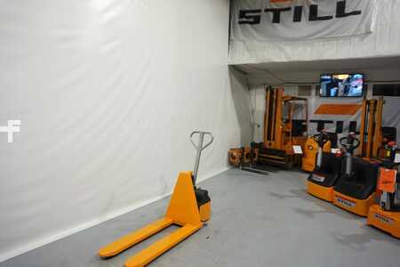 Höglyftande / Saxlift 2013  Still HPT10 XE  (3)