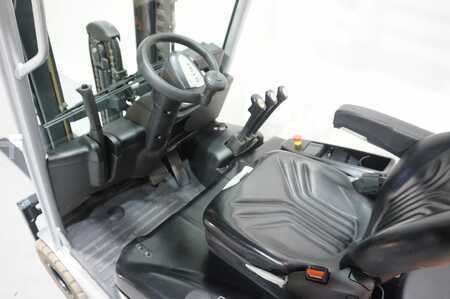 Elektro 3 Rad 2015  Still RX50-15 Duplex Seitenschieber (6)