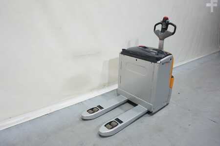 Niederhubwagen 2017  Still EXU22 Gabeln 800mm erst 2 Stunden (3)