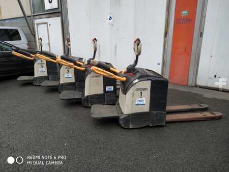 Elektrische palletwagens 2013  Crown WT 3040 (1)