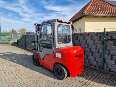 Diesel Forklifts 2019  Heli CPCD30 (3)