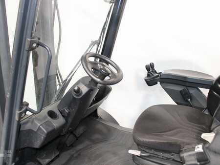 Dieselový VZV 2010  Linde H 35 D  393 (4)