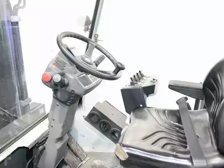 Elektrisk- 4 hjul 2016  Kalmar ECF 70-6 C (4)