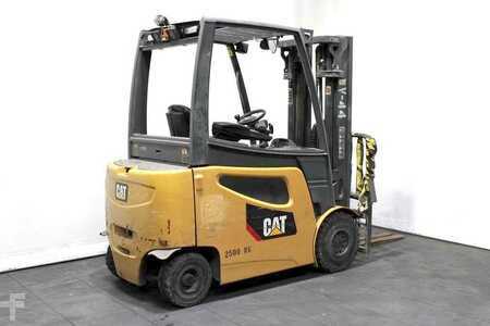 CAT Lift Trucks 2 EPC 5000