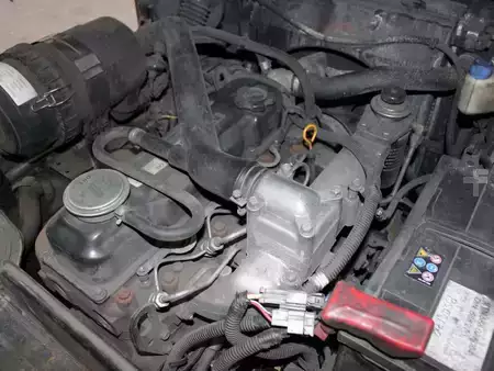 Diesel truck 2011  Nissan YG 1 D 2 A 32 Q (3)