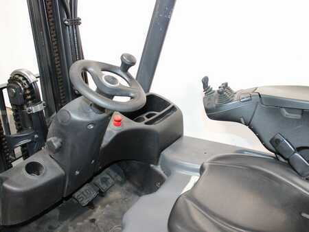 Elektro tříkolové VZV 2020  Linde E 16 C-02  386 (4)