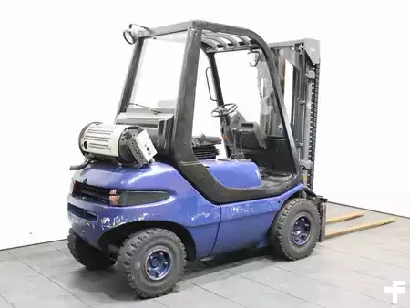 Dieseltrukki 1993  Linde H 25 D  351 (2)