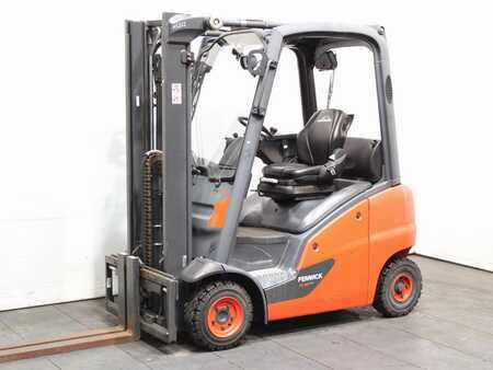 Dízel targoncák 2019  Linde H 18 D-01  391 (1)