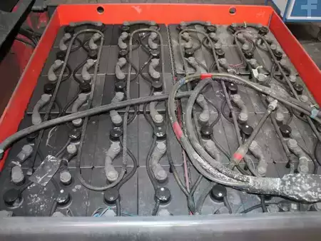 Eléctrica de 4 ruedas 2021  Linde E 50 HL-01  388 (3)