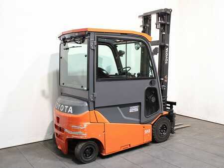 Carrelli elettrici 4 ruote 2020  Toyota 8 FBMT 25 (2)