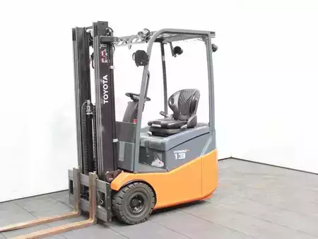 Electric - 3 wheels 2021  Toyota 7 FBEST 13 (1)