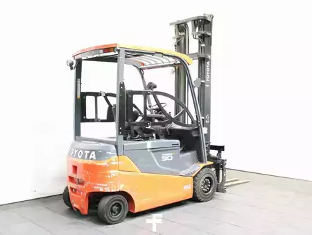 Elektro čtyřkolový VZV 2020  Toyota 8 FBMT 30 (2)