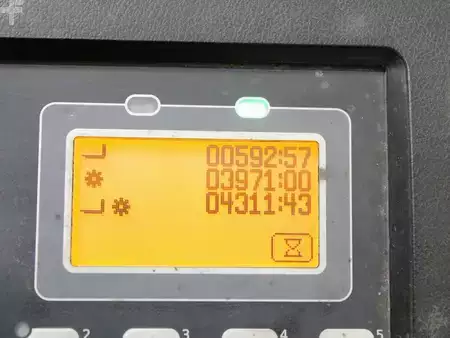 Elektro čtyřkolový VZV 2020  Toyota 8 FBMT 30 (7)