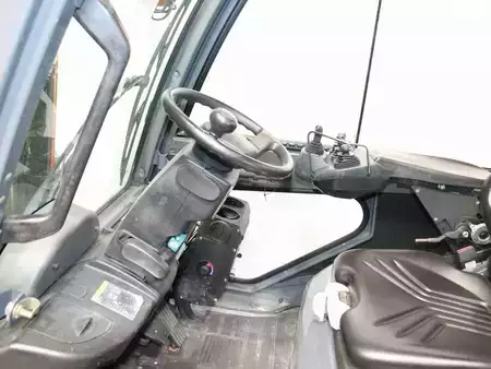 Chariots élévateurs diesel 2015  Toyota 02-8 FDF 30 (4)