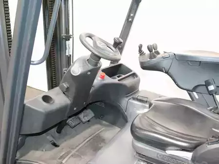 Elektro 4 Rad 2014  Linde E 35 L-01  387 (4)