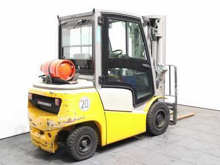 Gázüzemű targoncák 2018  Jungheinrich TFG 425 GE-470DZ (2)