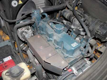 Gázüzemű targoncák 2018  Jungheinrich TFG 425 GE-470DZ (3)