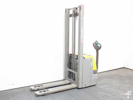 Hochhubwagen 2019  Jungheinrich EJC 112  115-57-360ZT (1)