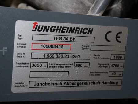 Carrello elevatore a gas 1999  Jungheinrich TFG 30 BK (5)