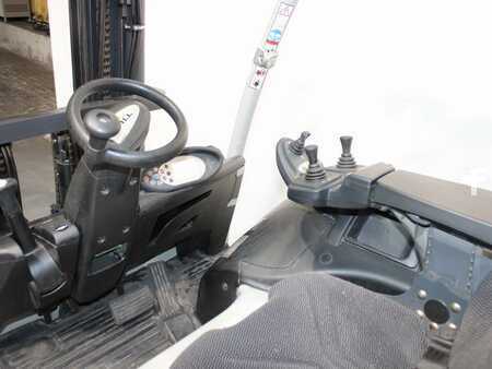 Eléctrico - 4 rodas 2015  Still RX 60-45/600  6330 (3)