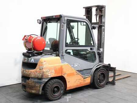 Carretilla elevadora GLP 2009  Toyota 02-8 FGF 30 (2)