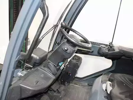 Gasoltruck 2010  Toyota 02-8 FGJF 35 (4)