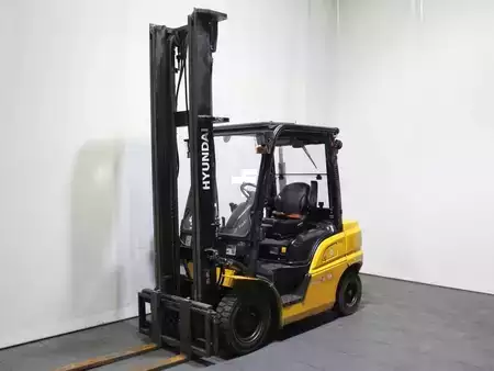 Dieselový VZV 2018  Hyundai 25D-9 (1)