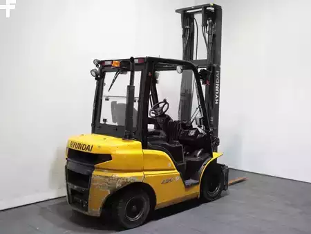Dieselový VZV 2018  Hyundai 25D-9 (2)