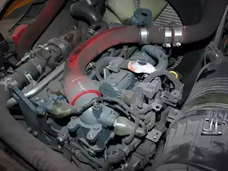 Dieselový VZV 2018  Hyundai 25D-9 (3)