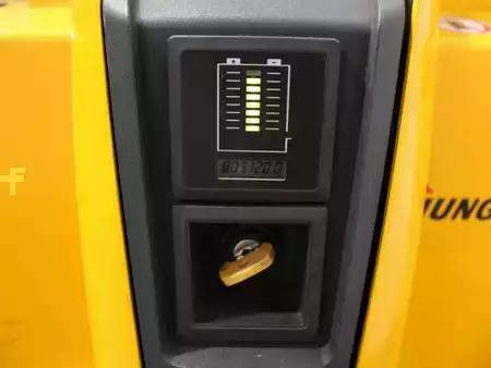 El-pallevogn 2014  Jungheinrich EJE 225  20-160-54 (5)