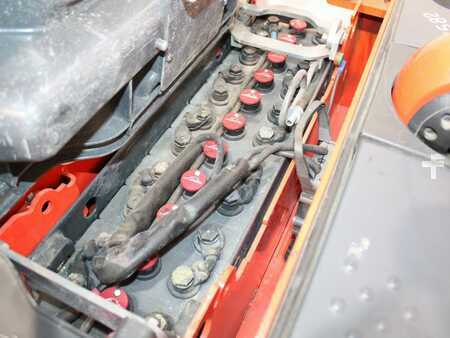 Ledstaplare gå 2020  Linde D 14 AP  133 (3)