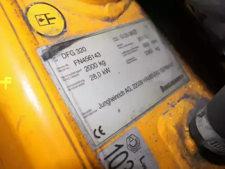 Carrelli elevatori diesel 2013  Jungheinrich DFG 320  G120-380ZT (6)