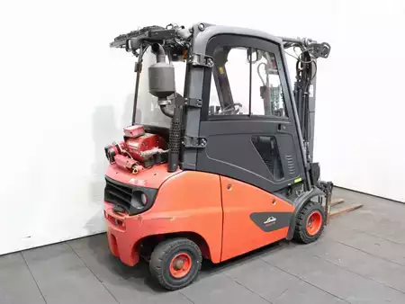 Dieselstapler 2020  Linde H 20 D-01 391 (2)