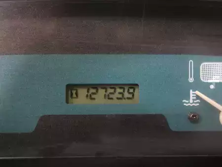 Gas truck 2007  Toyota 42-7 FGF 25 (6)