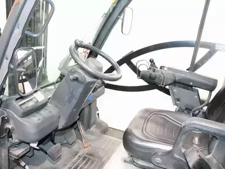 Dieseltrukki 2011  Nissan YG 1 D 2 A 32 Q (4)