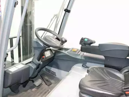 Elektryczne 4-kołowe 2023  Jungheinrich EFG 430k  E GE180-310ZT (4)