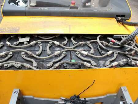 Retraky 2018  Jungheinrich ETV 320   DL GNE115-1253DZ (3)