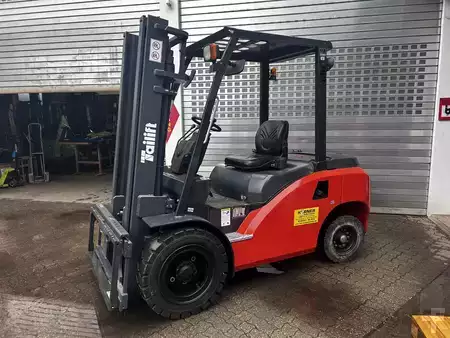 Dieselstapler 2017 Artison EFD35.33 ECO (1)
