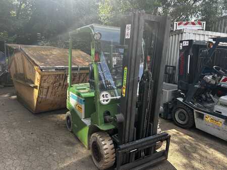 Carrelli elettrici 4 ruote 2010  Artison FB18.48 (3)