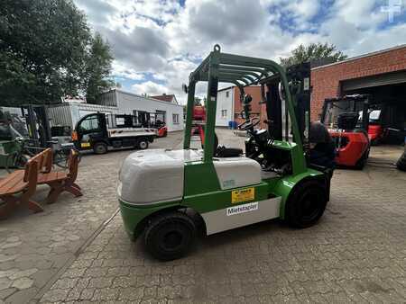 Dieseltrukki 2013  Artison FD35.48 (2)