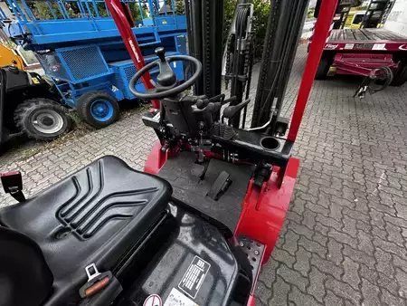 Eléctrica de 4 ruedas 2022  EP Equipment EFL352B (6)
