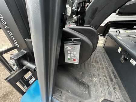 320_E7741-16.jpg?v=1761539136