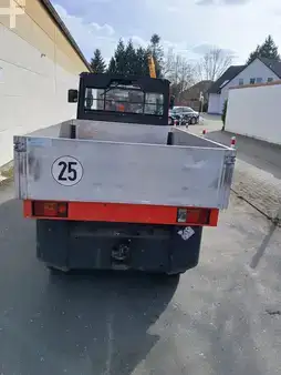 Tow Tugs 2012  Linde W20 (7)