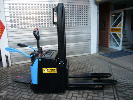 El-stabler - Med platform 2018  HC (Hangcha) CDD20-AZ3S (1)